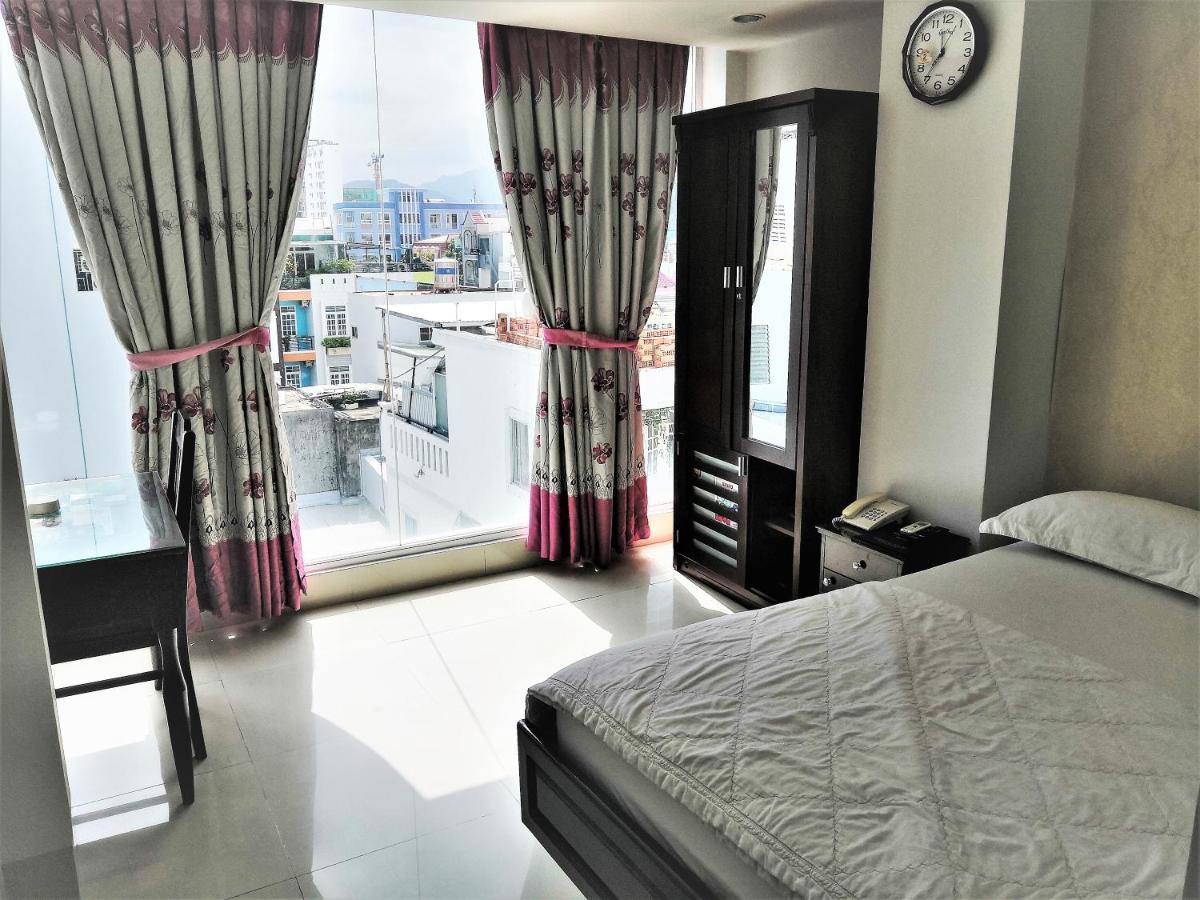 Quoc Te 2 Hotel Нячанг Екстер'єр фото
