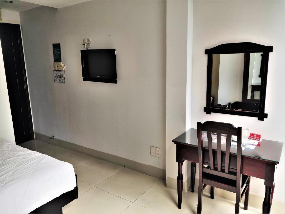 Quoc Te 2 Hotel Нячанг Екстер'єр фото